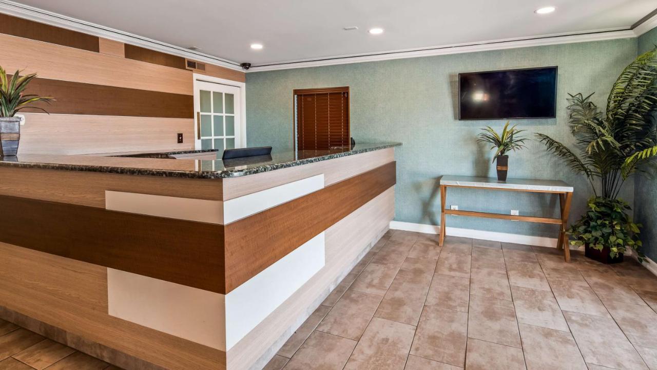 Best Western Leisure Inn Lakewood Dış mekan fotoğraf